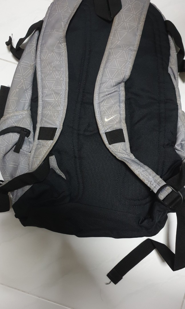 nike grey bag