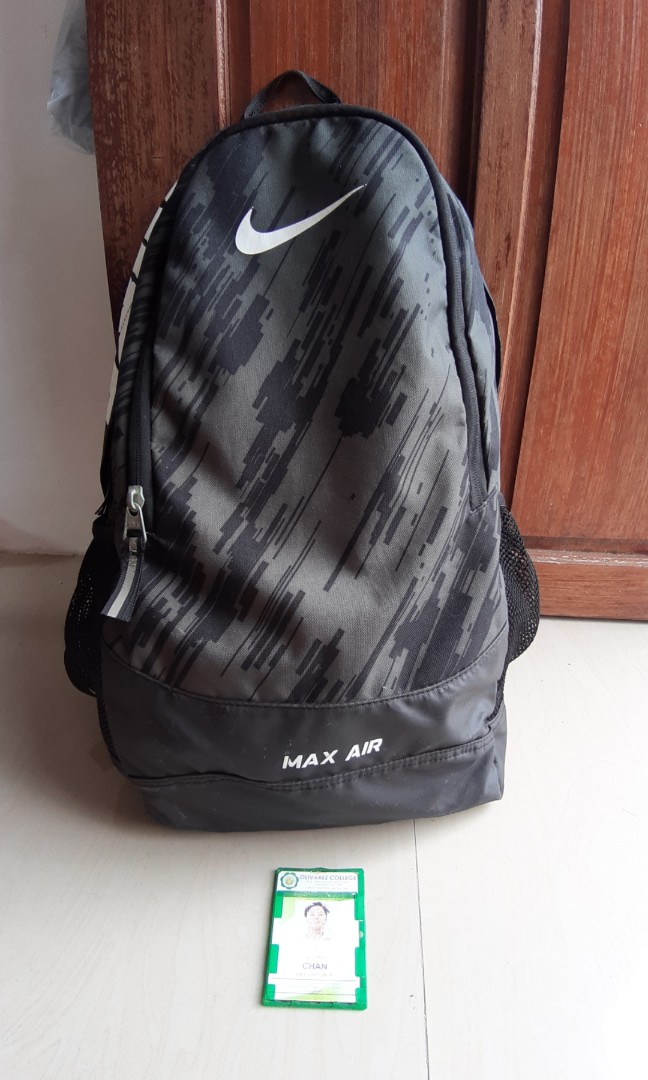 nike max air backpack