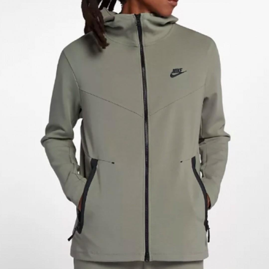 nike sportswear tech pack tailwind