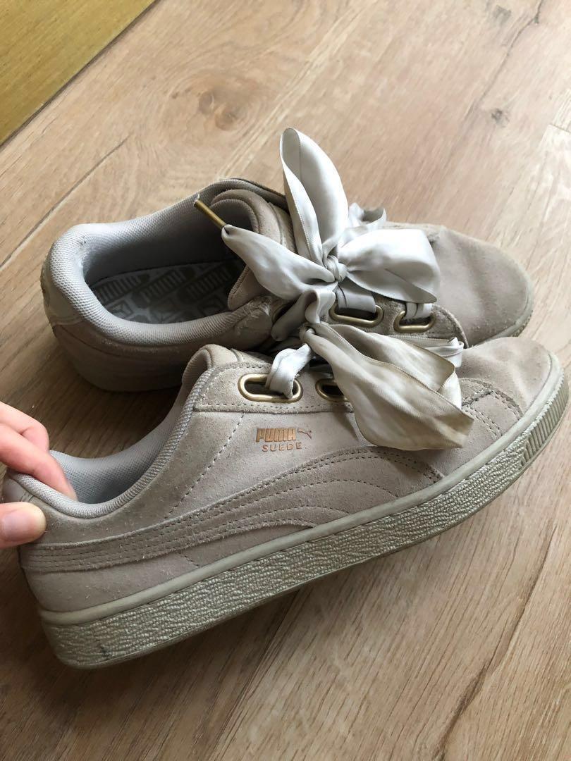 Puma basket heart grey hotsell