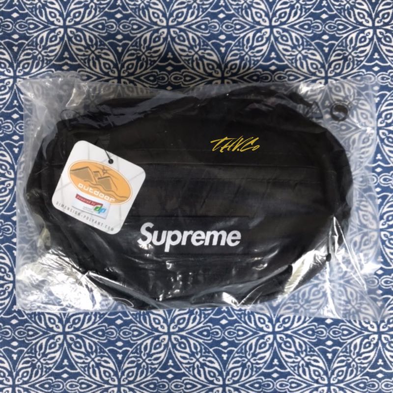 Supreme FW18 Waist Bag Black, Men's Fashion, Bags, Belt bags, Clutches