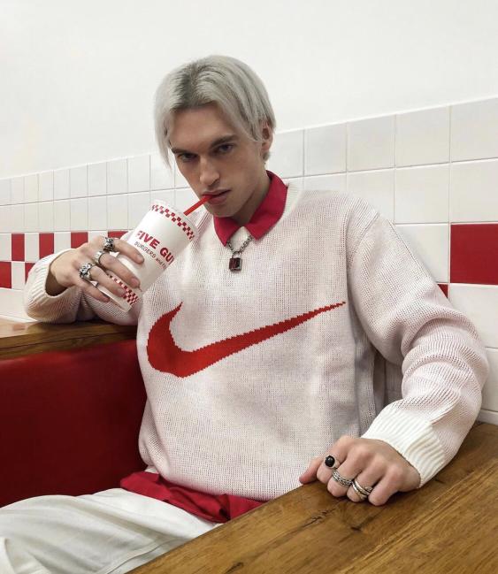 Supreme Nike Swoosh Sweater 白色毛衣全新現貨在台L號, 他的時尚