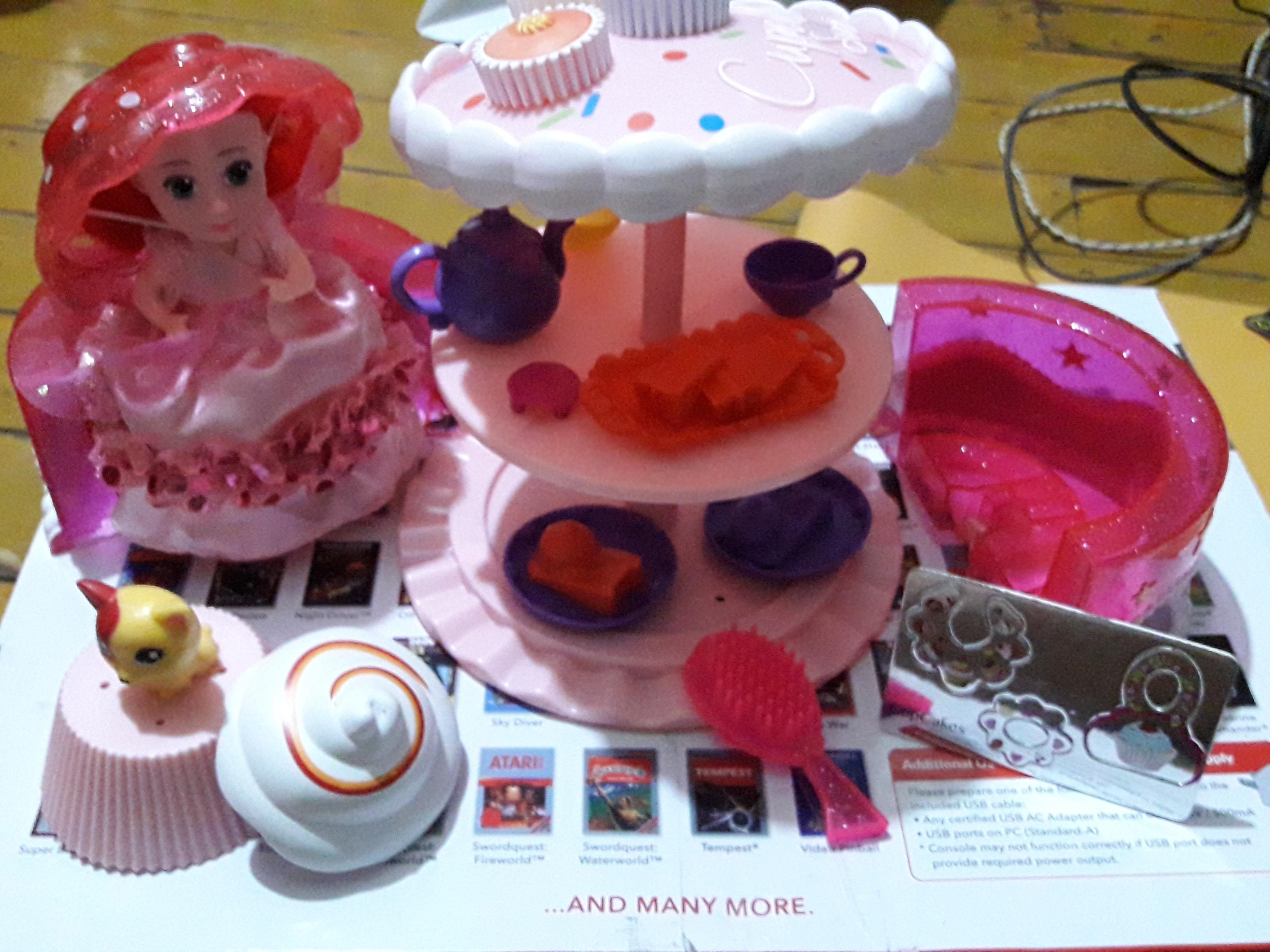 cupcake surprise tea party cake
