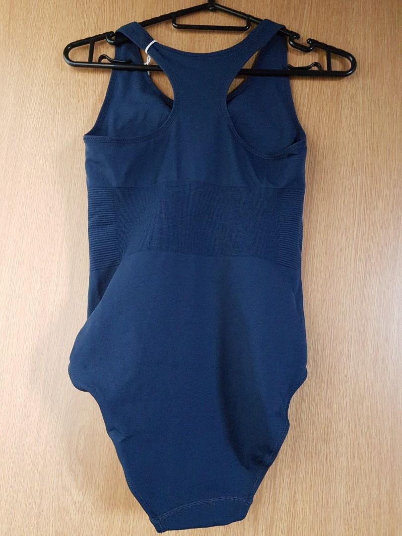 uniqlo swimming costume
