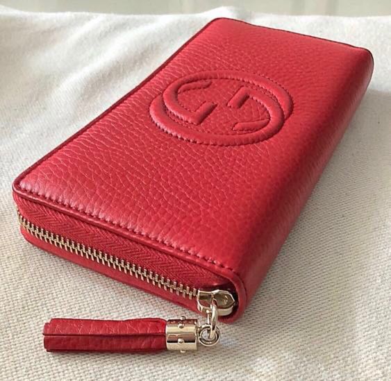 ✨Lv wallet ready stock clearance✨, Luxury, Bags & Wallets on Carousell