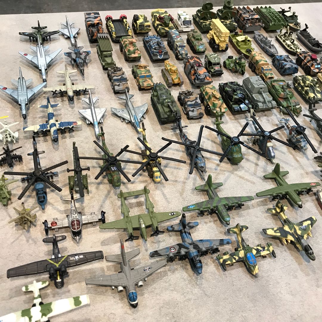 Micro soldiers store