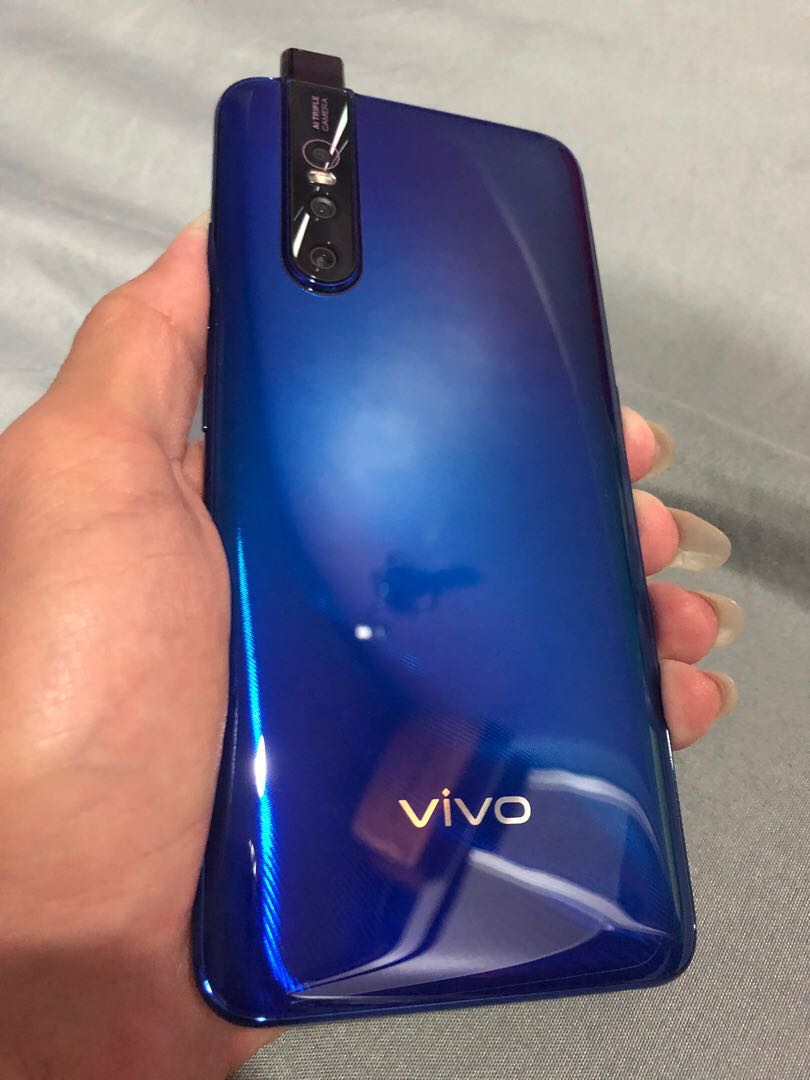 V15 second deals hand price