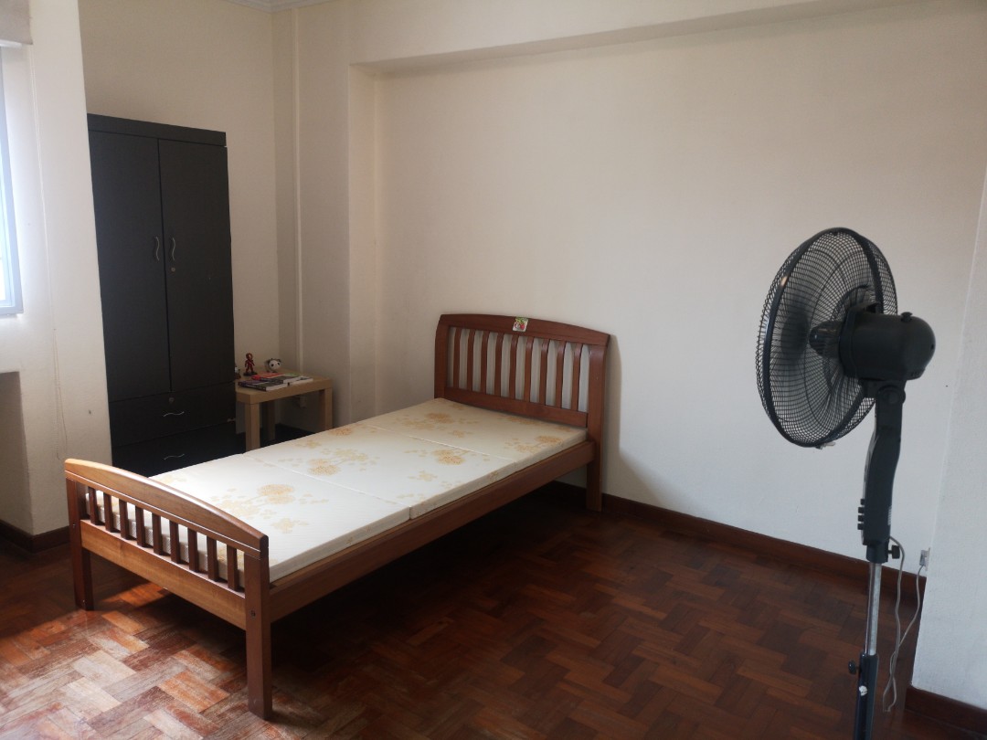 (Category: ) located in . Submitted by ganchoonhui (Listing ID 232225133, Image 1). Description: .