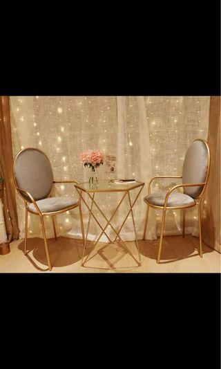 Stylish Table & Chairs