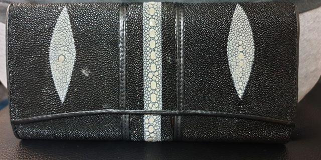 Geniune Stringray Wallet
