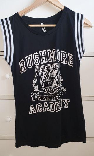 Black sleeveless Top