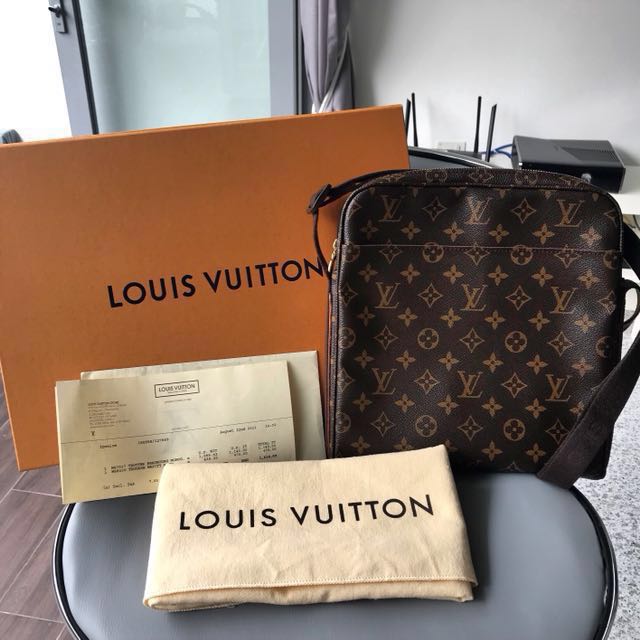 Authentic LOUIS VUITTON Monogram Trotteur Beaubourg, Luxury, Bags \u0026 Wallets  on Carousell