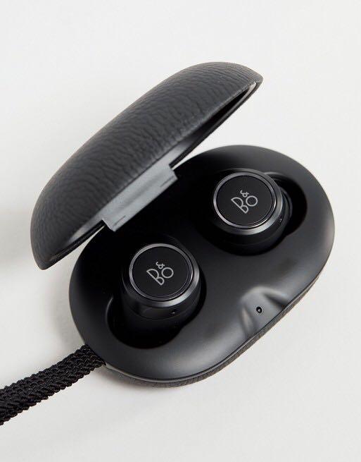 Beoplay e8 (Category: Earphones) located in Singapore. Submitted by racksoup (Listing ID 233373112, Image 1). Description: Almost new Beoplay e8 Used around 5 times, looking to switch to Galaxy Buds since I changed my phone. Open to negotiations, just wanna sell this fast coz I won't need 2 pairs of wireless earbuds. Warranty still available Deal exclusively in the west along CCK to Jurong East Comes with the entire set from the box, no scratches