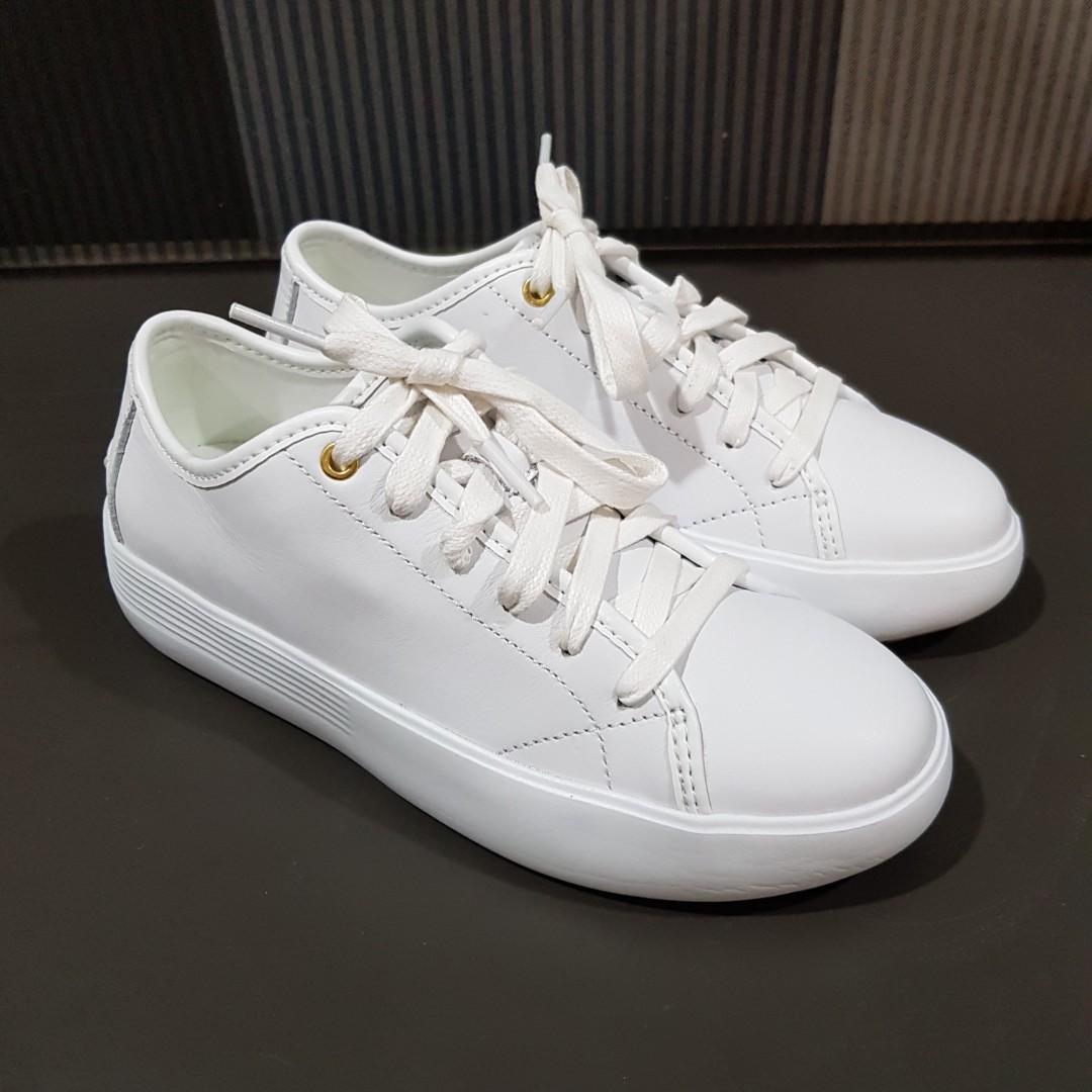 Cole haan grand online court leather platform sneaker