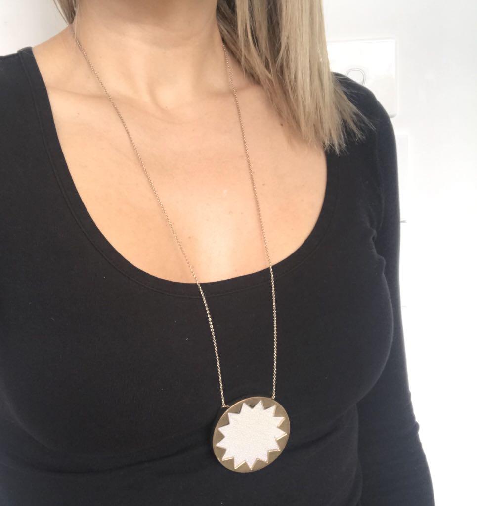 House of harlow starburst sale necklace