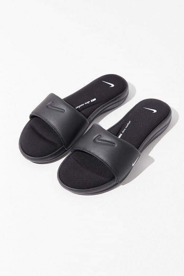 nike soft slippers