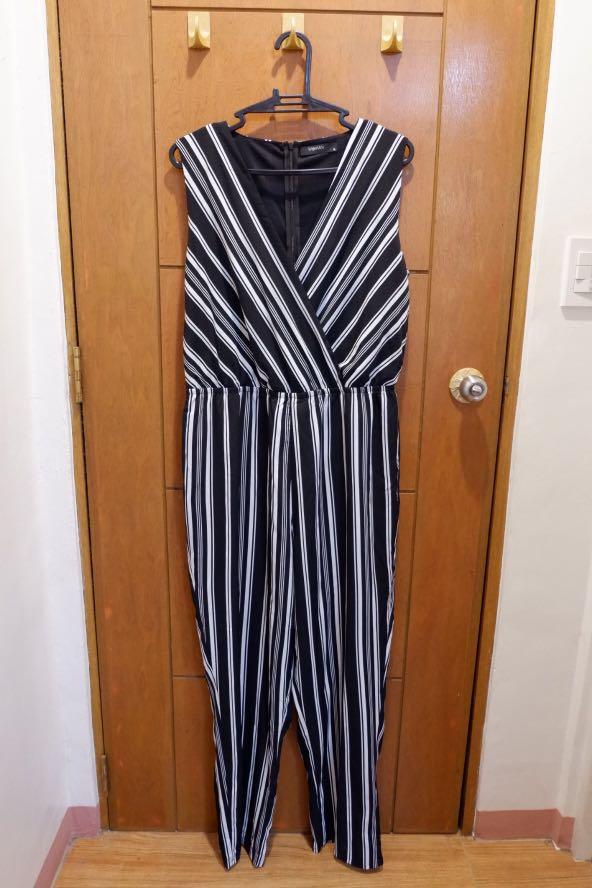 sm woman jumpsuit