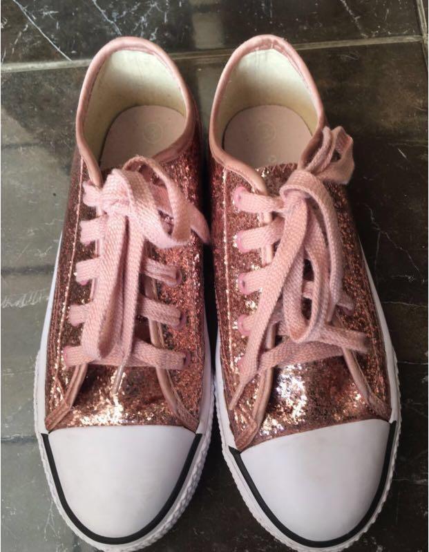 Sneakers pink airwalk sepatu model converse