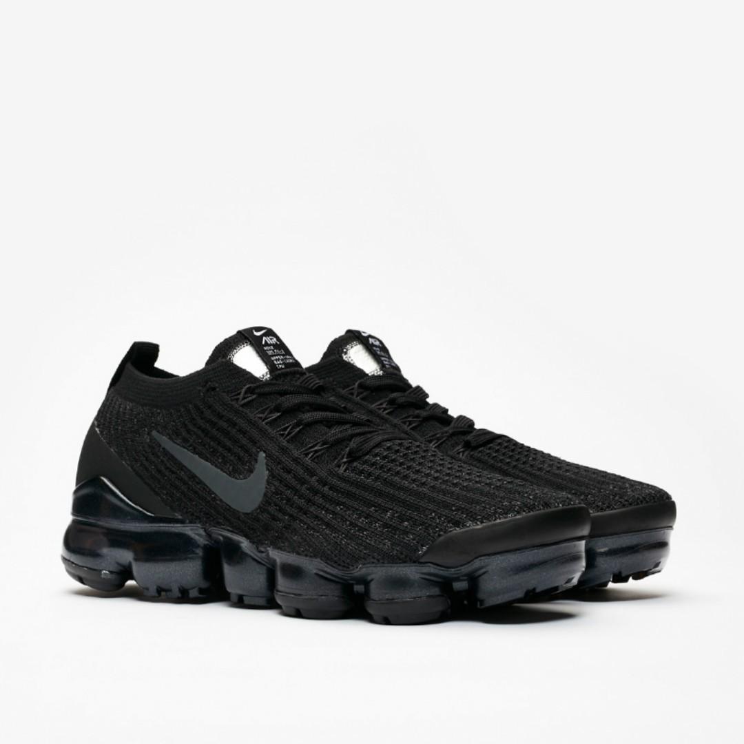 black womens vapormax