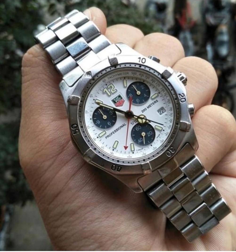 Tag heuer professional discount 200 meters chronograph