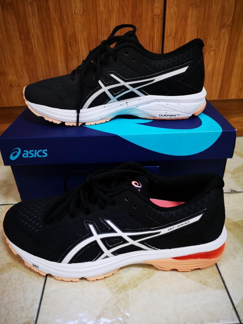 asics trainers size 40