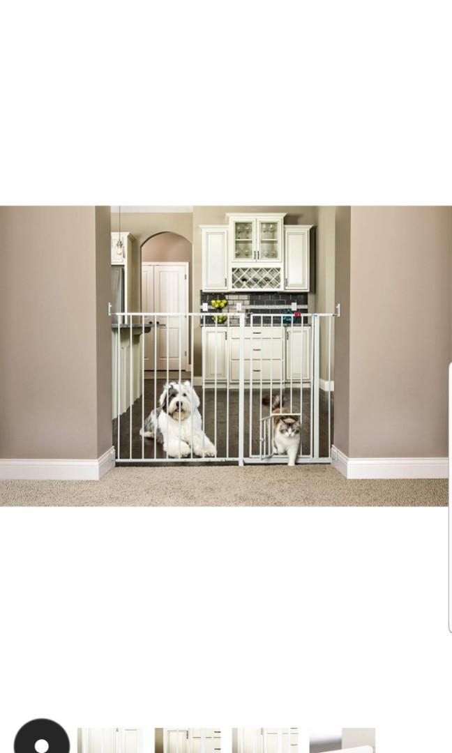 Carlson Maxi Extra Tall Pet Dog Gate Fence With Cat Door Expands