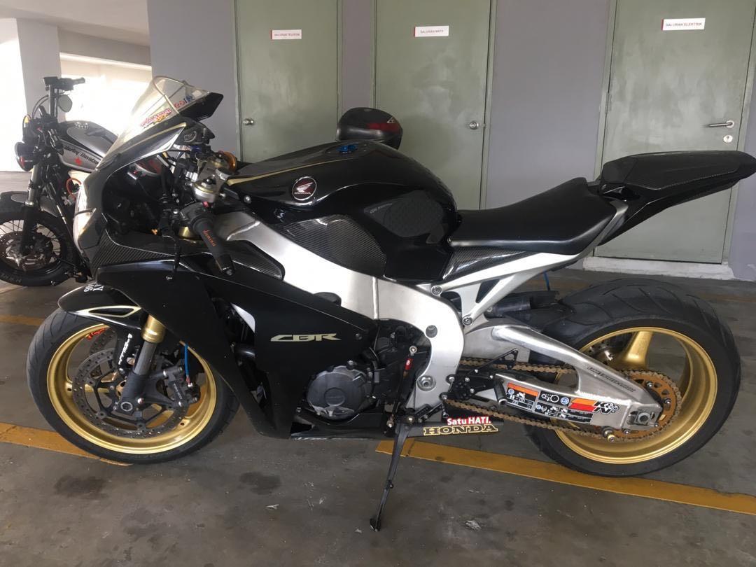 CBR1000 RABBIT SUPERBIKE, Motorbikes on Carousell