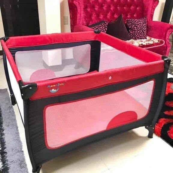 Moon store baby crib