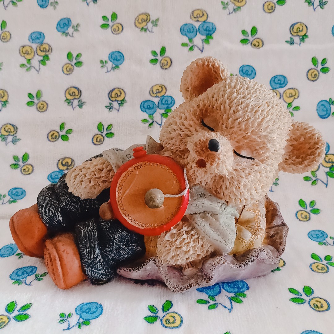 patung teddy bear