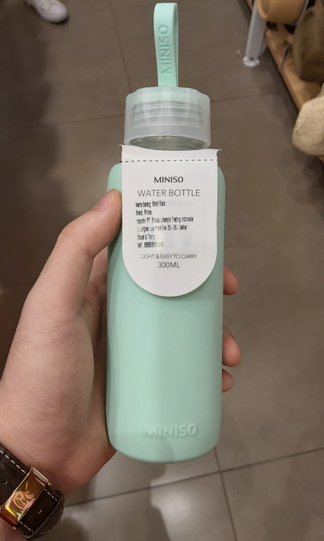 Promo Botol Minum Miniso Kaca 300 Ml Kesehatan And Kecantikan Parfum Kuku And Lainnya Di Carousell 0910