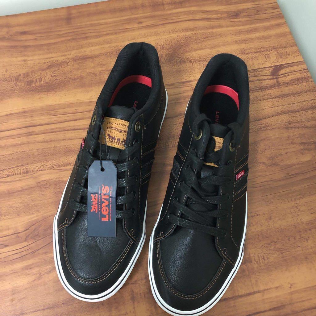 REPRICED LEVI'S Comfort Insole Sneakers 