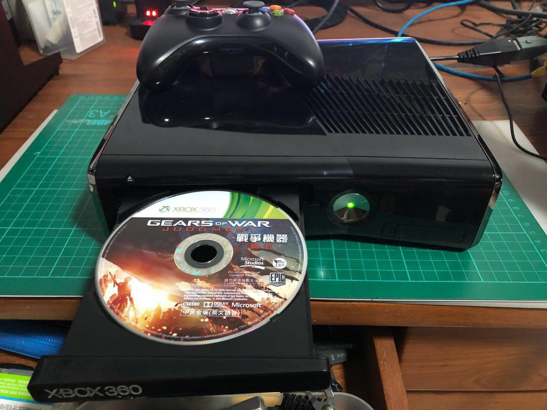Xbox 360 Slim RGH With Games And Emulators for Sale in Richardson