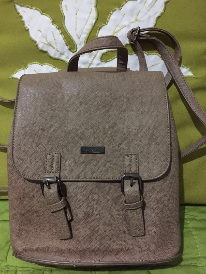 secosana backpack price