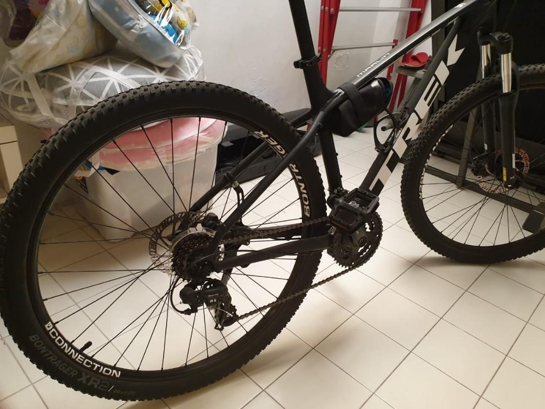 Sepeda MTB Trek Marlin 5 Mulus Jarang Pakai, Olah Raga, Sepeda di Carousell