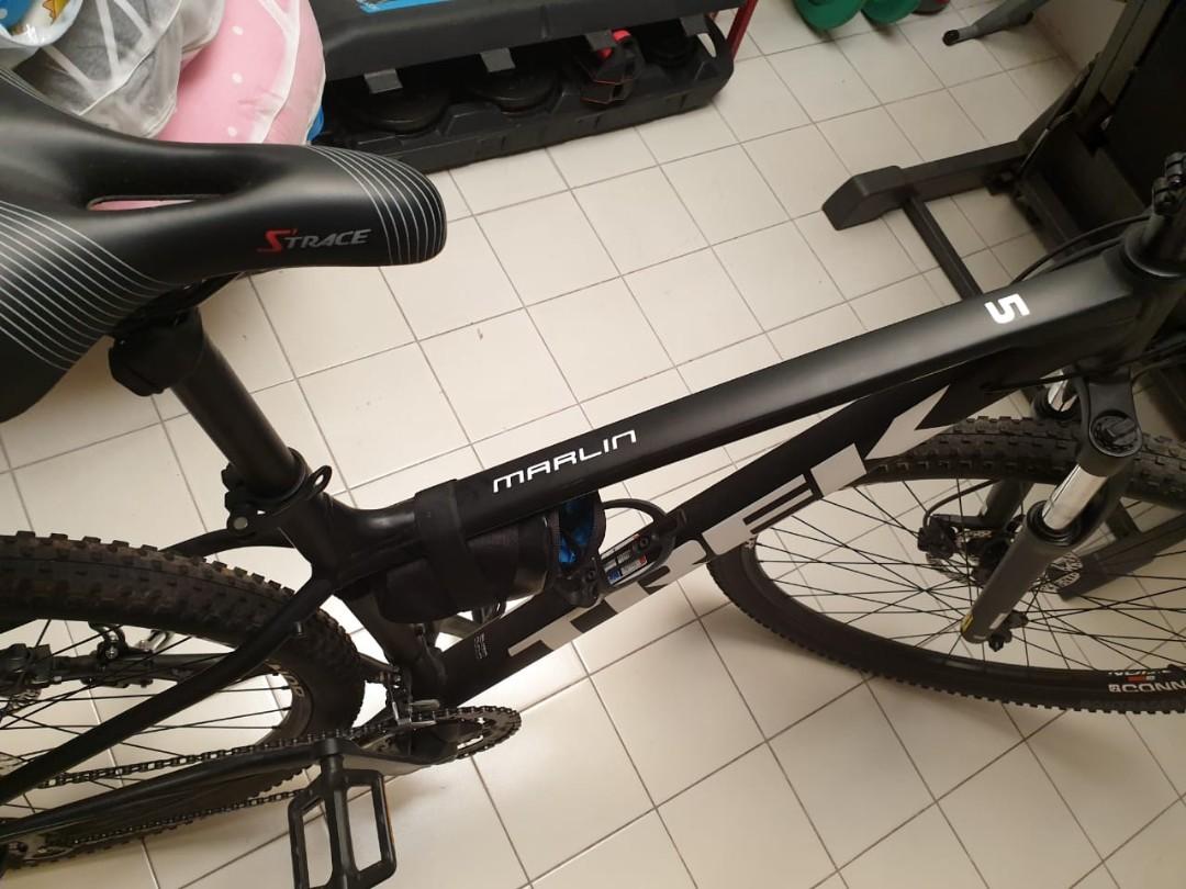 Sepeda MTB Trek Marlin 5 Mulus Jarang Pakai, Olah Raga, Sepeda di Carousell