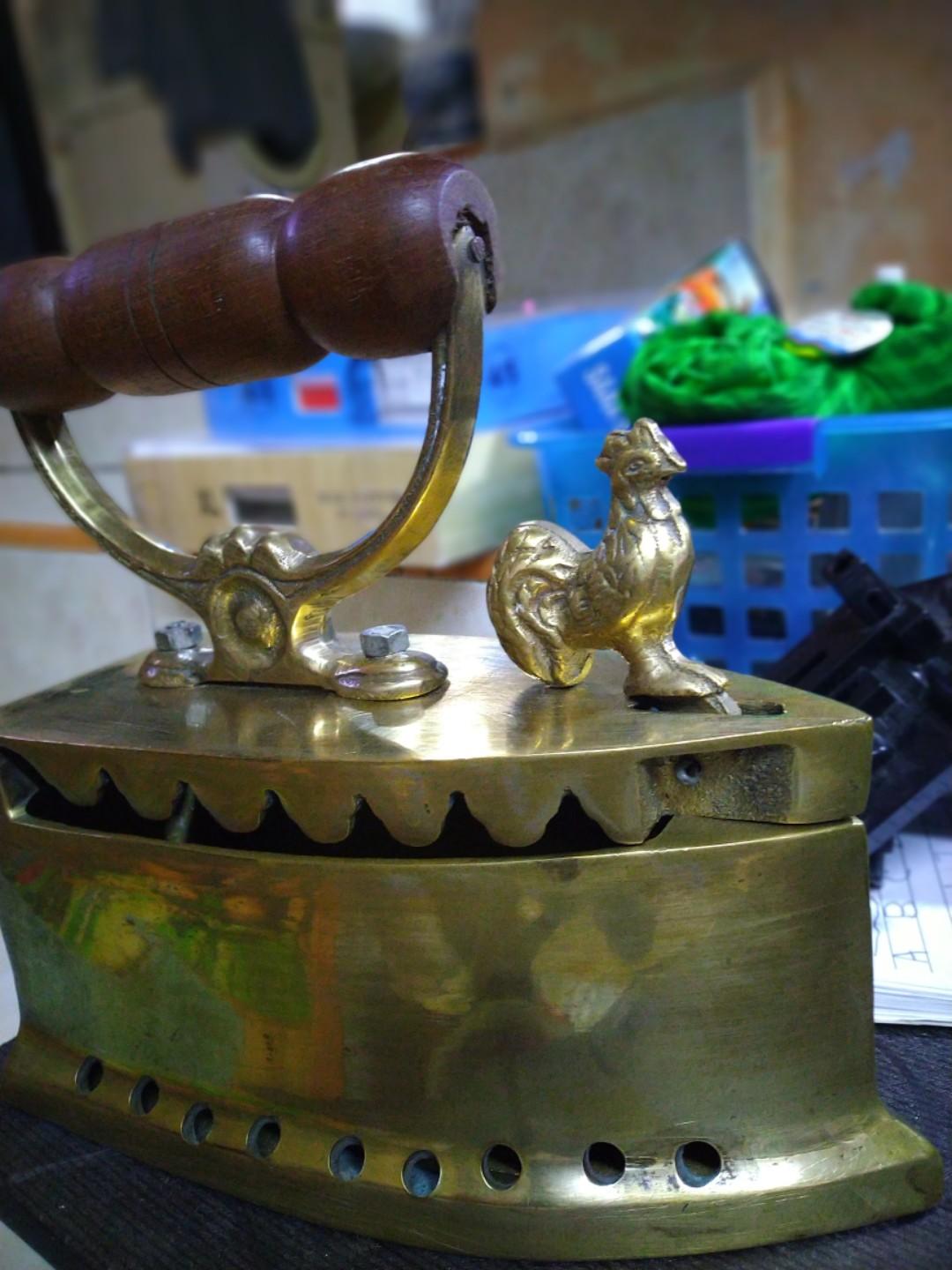 Collectible Items Charcoal Irons 2 Seterika Arang Lama