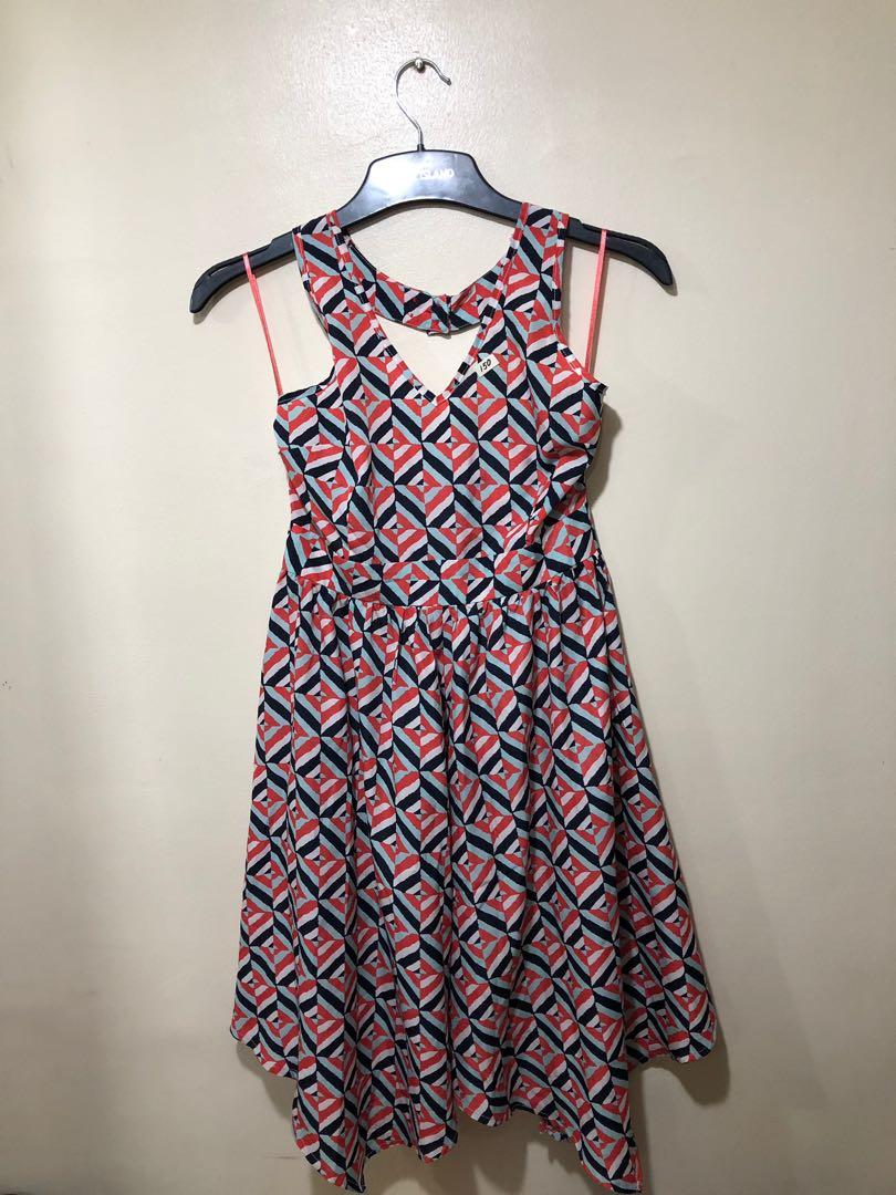 Summer Dress (Category: Dresses) located in Pasig City. Submitted by assetz (Listing ID 233567196, Image 1). Description: .
