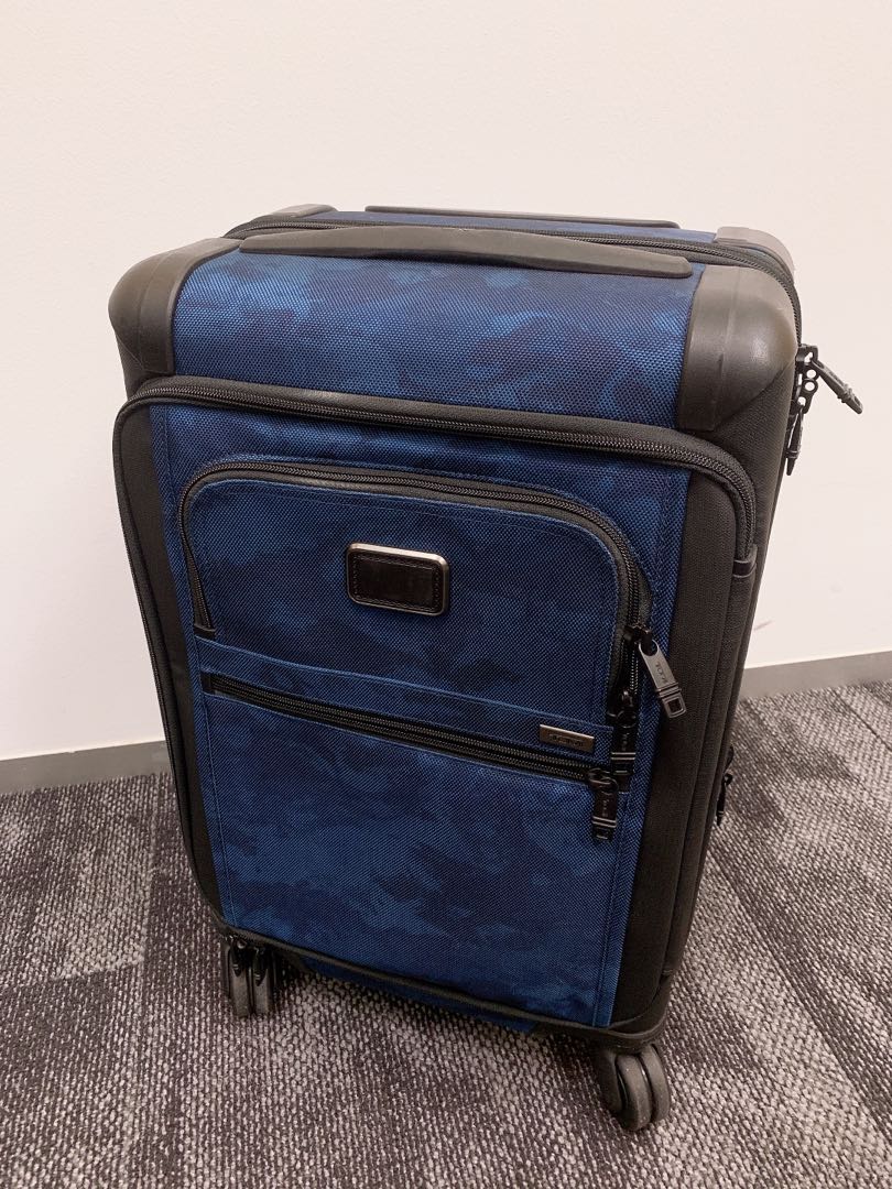 TUMI Blue Camo Carry on Luggage Mint Condition Hobbies Toys