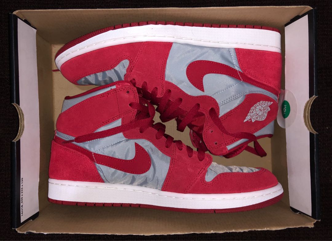 Jordan 1 retro clearance high wolf grey