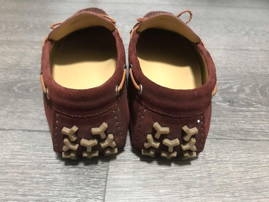 Bally Driver (Category: Dress Shoes) located in Singapore. Submitted by guolian (Listing ID 201487621, Image 4). Description: Very new condition Worn 2 times US size9.