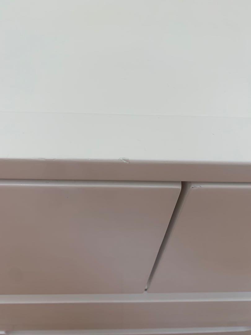 bloom changing table