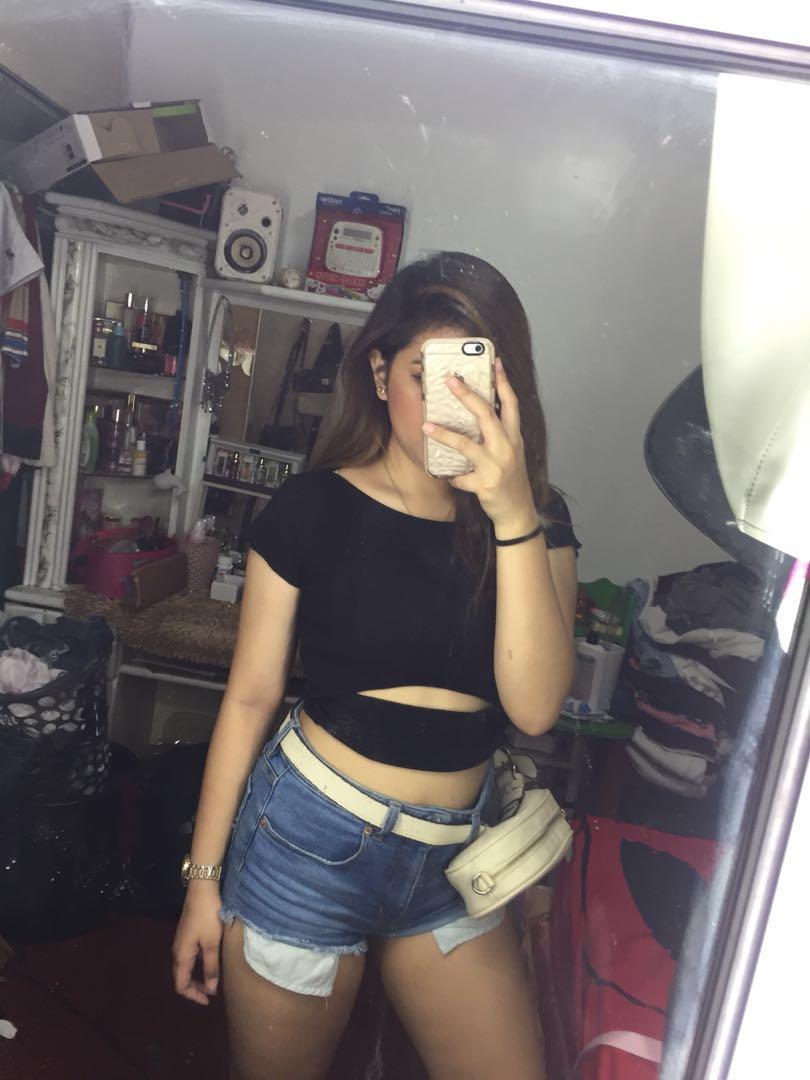 F21 crop top (Category: Sleeveless) located in Las Pinas. Submitted by _audi (Listing ID 233586885, Image 2). Description: .