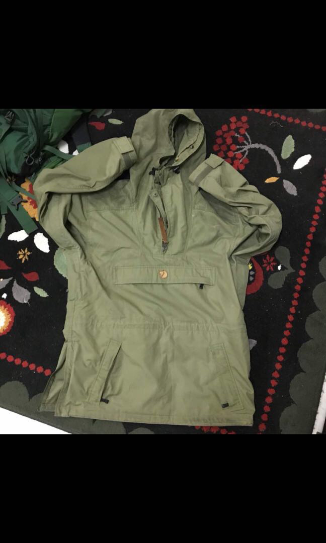 Gutulia anorak top