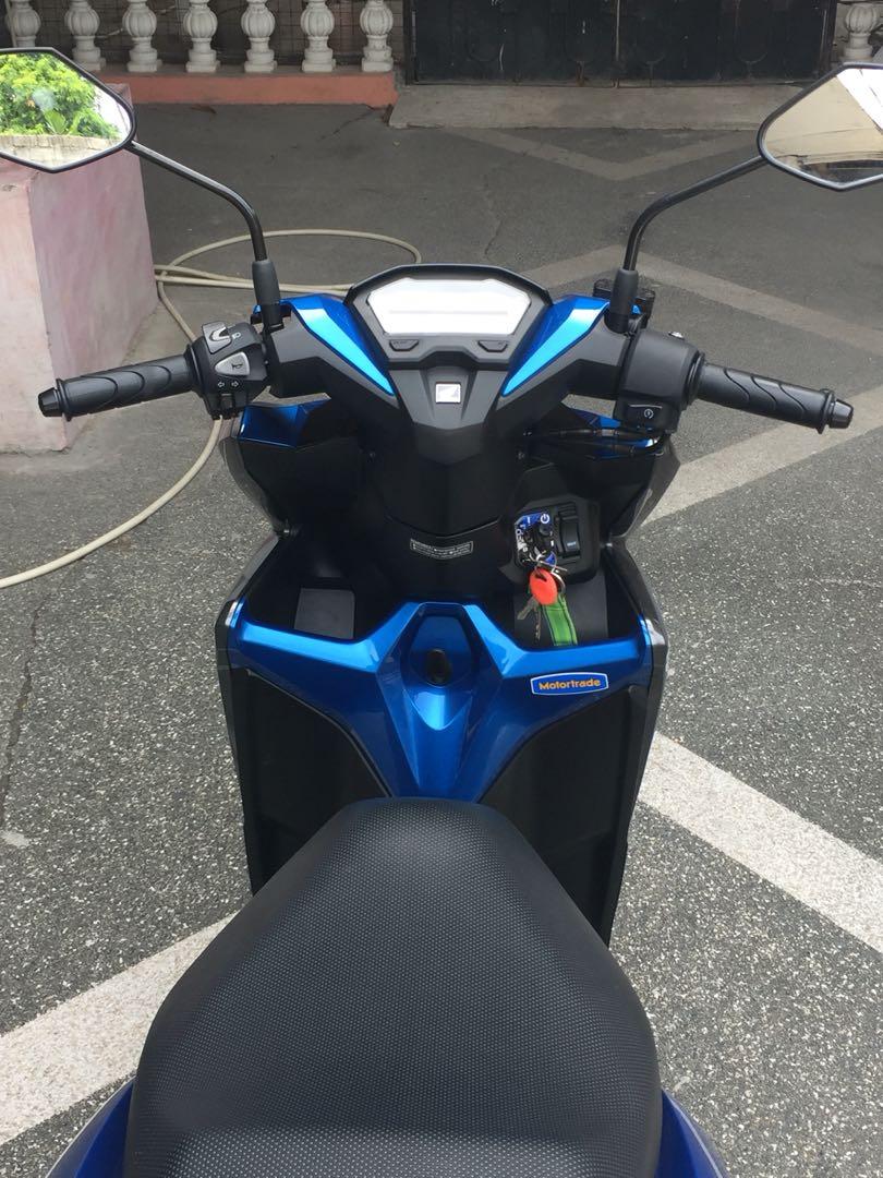 Honda click V2, Motorbikes on Carousell
