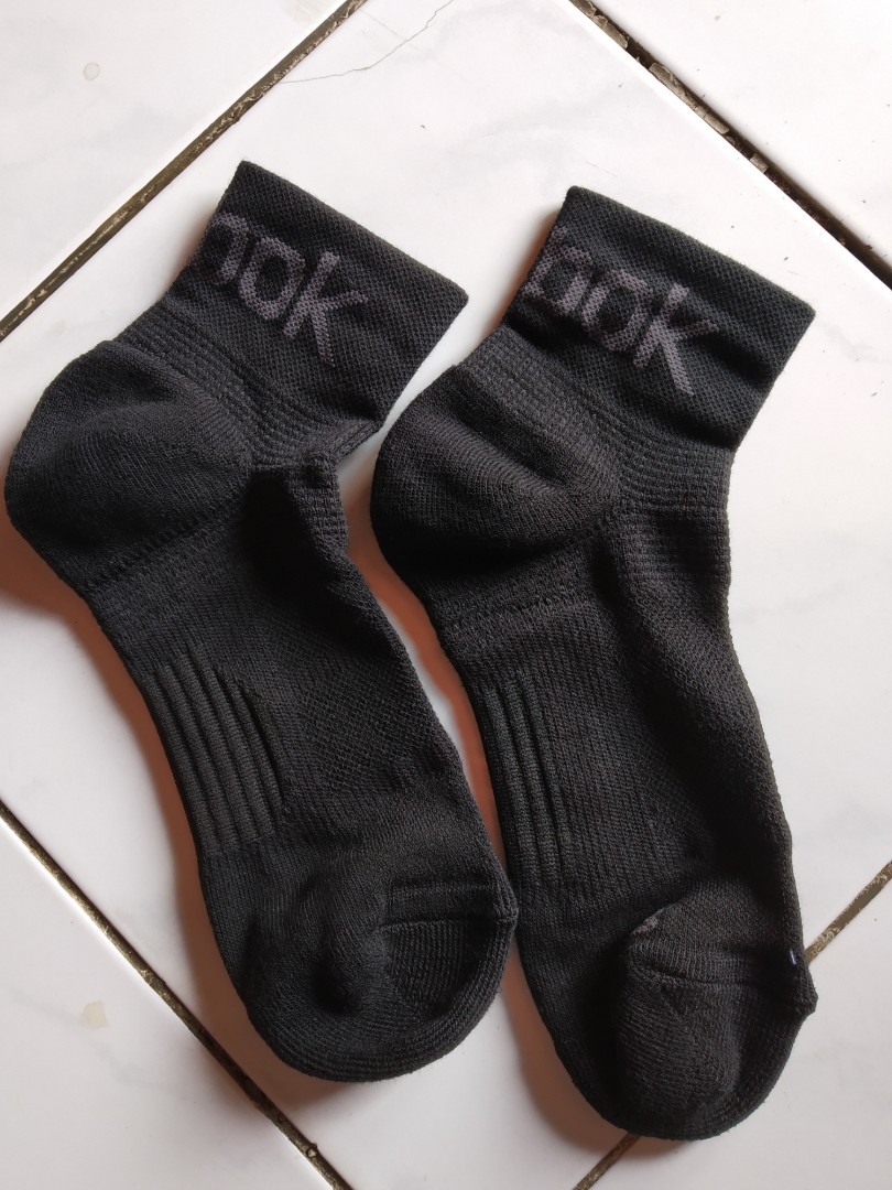Kaos kaki reebok original sale