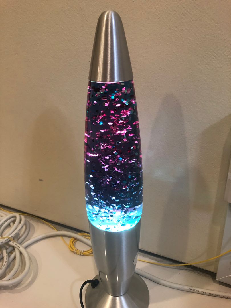 Lava Lamp, Furniture & Home Living, Lighting & Fans, Lighting on Carousell