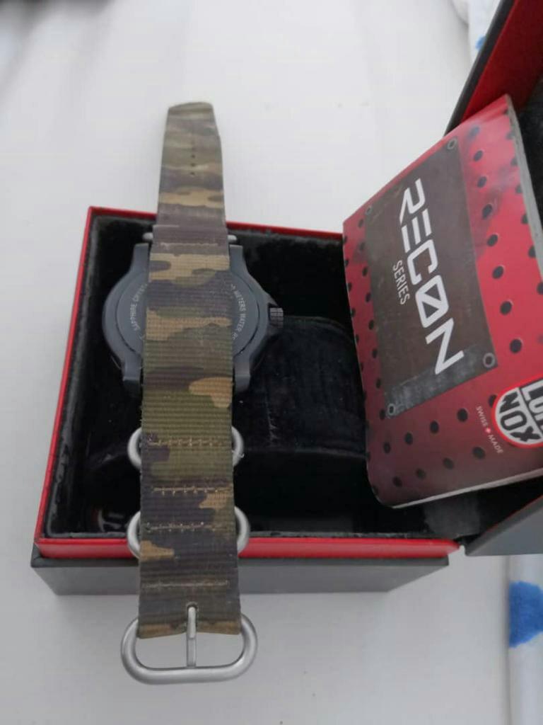 Luminox 8825