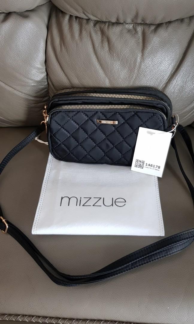 Mizzue Sling Bag