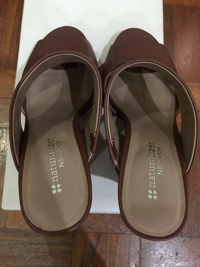 naturalizer n5 comfort wedge