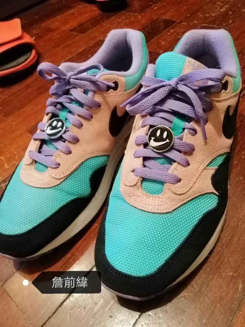 have a nike day air max ones